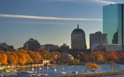 Fall Foliage Cruise Along Charles River on Charles Riverboat